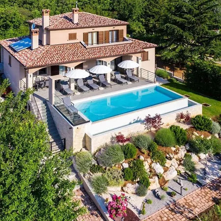 With Pool Surrounded By Woods In Labin *